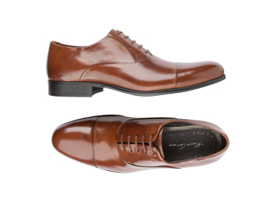 Shop these Kenneth Cole Leather Oxfords only $99.99